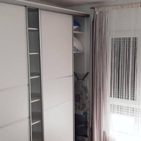 Apartman Franko - Uz Parking Пула Экстерьер фото