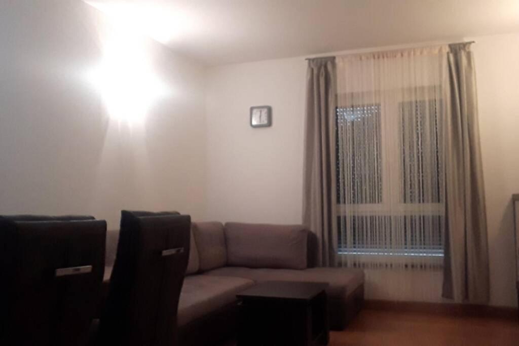 Apartman Franko - Uz Parking Пула Экстерьер фото